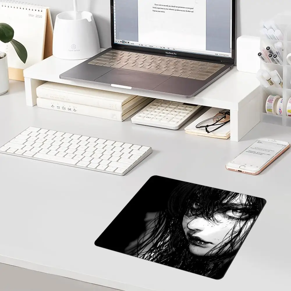 Alfombrilla de ratón de Chica de Anime japonés, alfombrilla de teclado suave, alfombrilla de ratón para juegos mejorada, accesorios, alfombrilla de escritorio con patrón personalizable 45x40 - imagen 5
