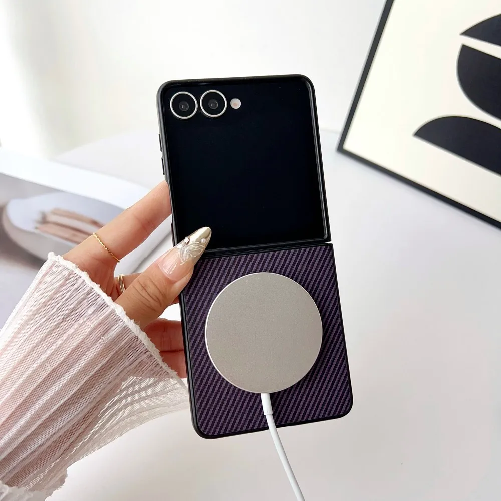 Para Samsung Galaxy Z Flip 7 funda dura de silicona de fibra de carbono magnética a prueba de golpes funda protectora trasera para Z Flip 7 6 5 4 3 - imagen 5