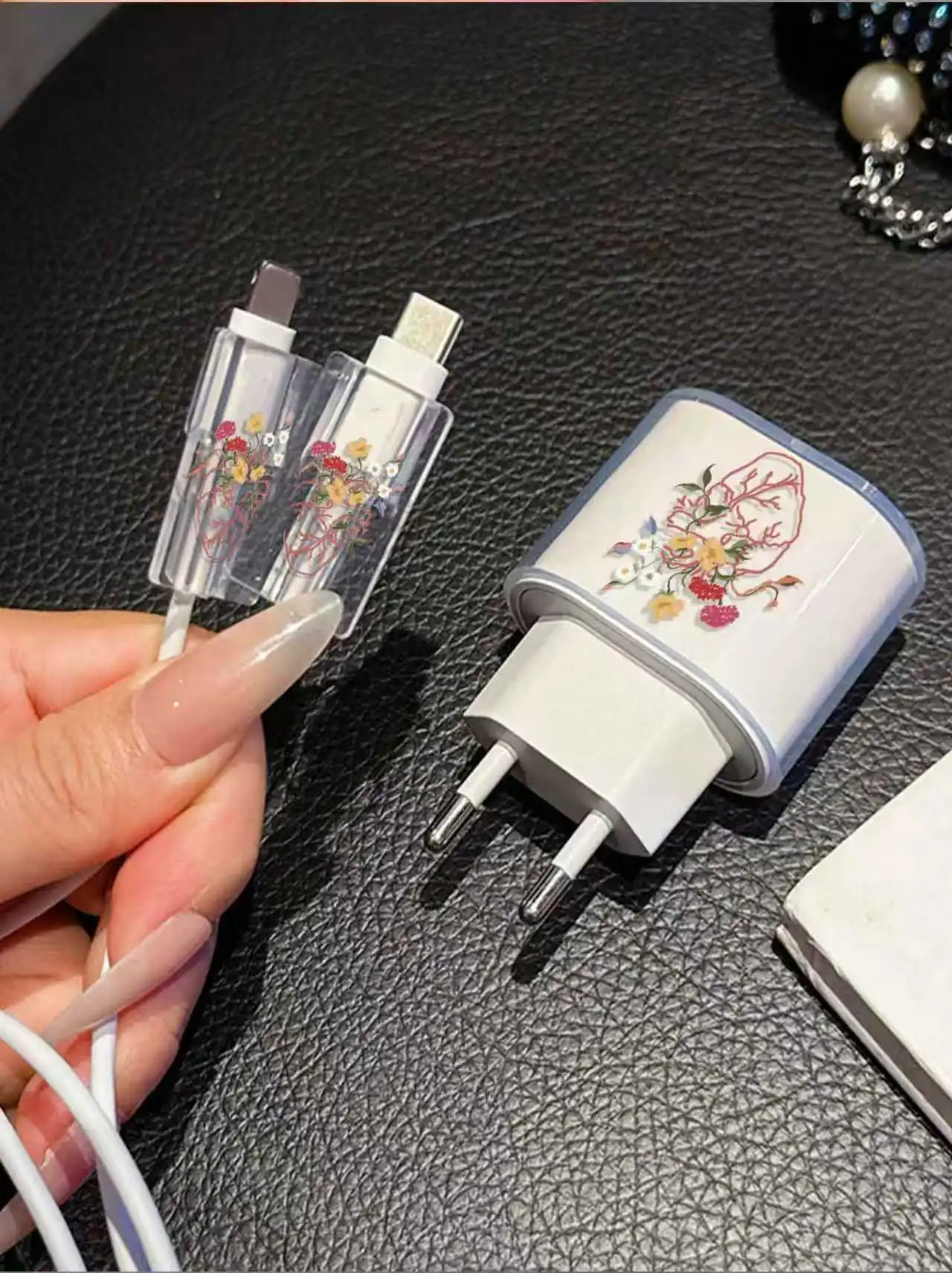 Funda protectora de TPU para iPhone 20w 18W UE cubiertas de cargador rápido Protector de Cable carcasa enrolladora para iPhone 14 1113 15 Pro Max de - imagen 3