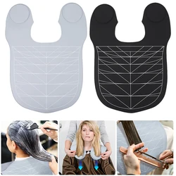 Capa de peluquería de silicona impermeable con guías de corte
