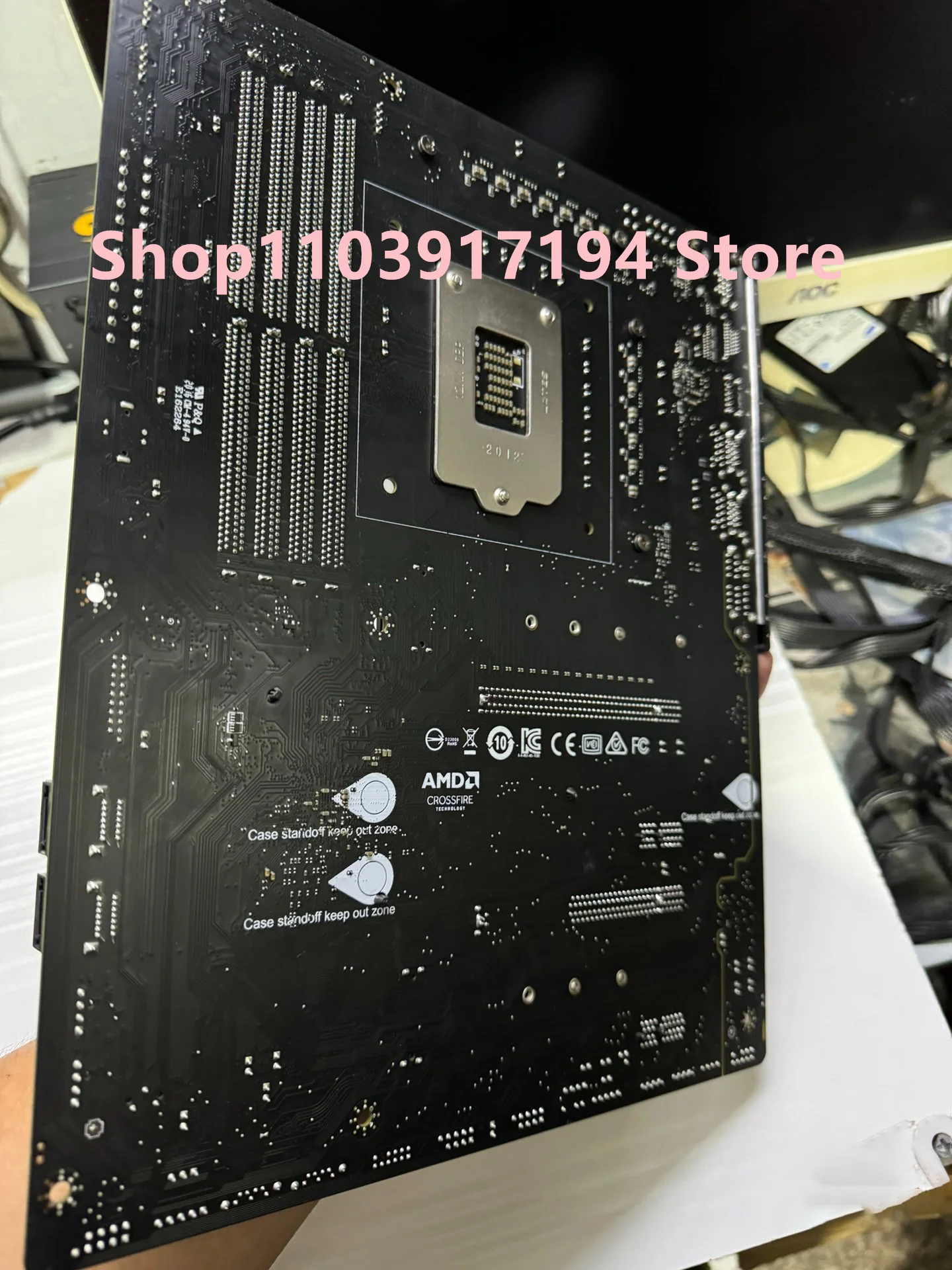 Placa base MAG Z490 TOMAHAWK - imagen 3