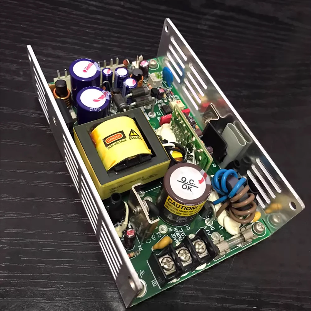 Fuente de alimentación D36-8081 +12V1.5A -12V0.5A +5V10A - imagen 4