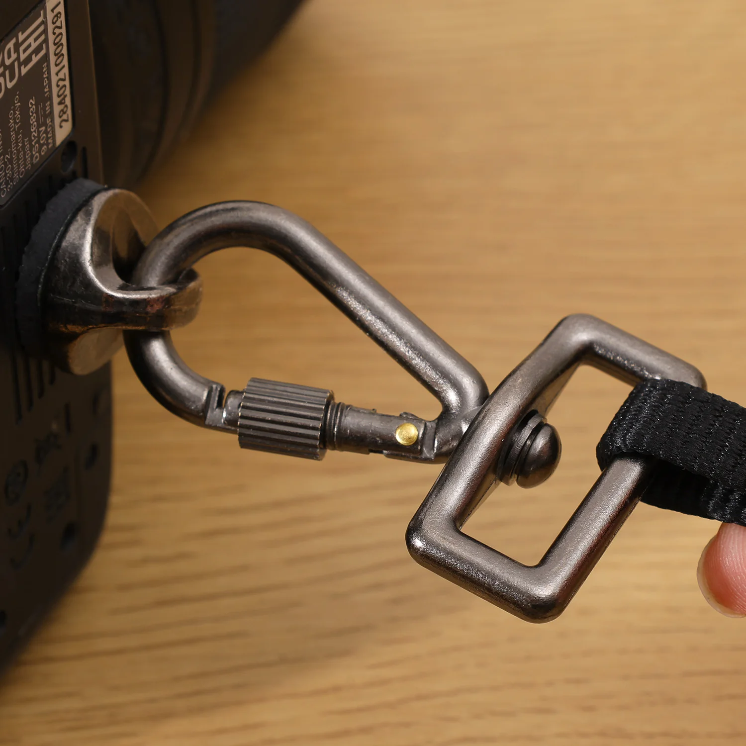 Correa para el cuello de la cámara de 1/4 ", soporte de tornillo, gancho mosquetón para cámara, Kit de liberación rápida para cámaras Nikon Sony DSLR, hebilla de gancho para hombro - imagen 4