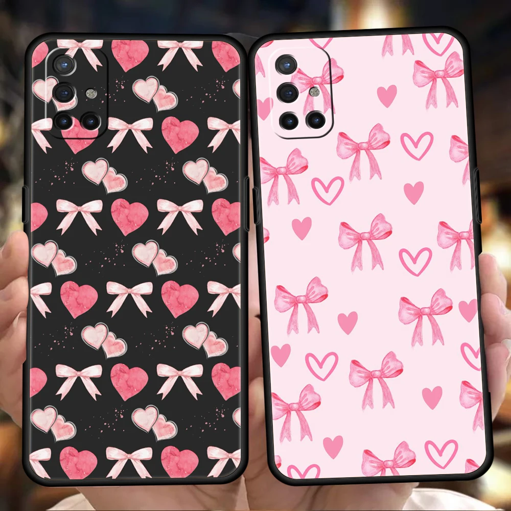 Funda de teléfono para OnePlus 13 12 11 10 9 Pro 9T 13R 12R 10R 9RT 10T 8T 8 Nord 2T CE 2 3 5G N200 N30 funda bonita con lazo de corazón rosa