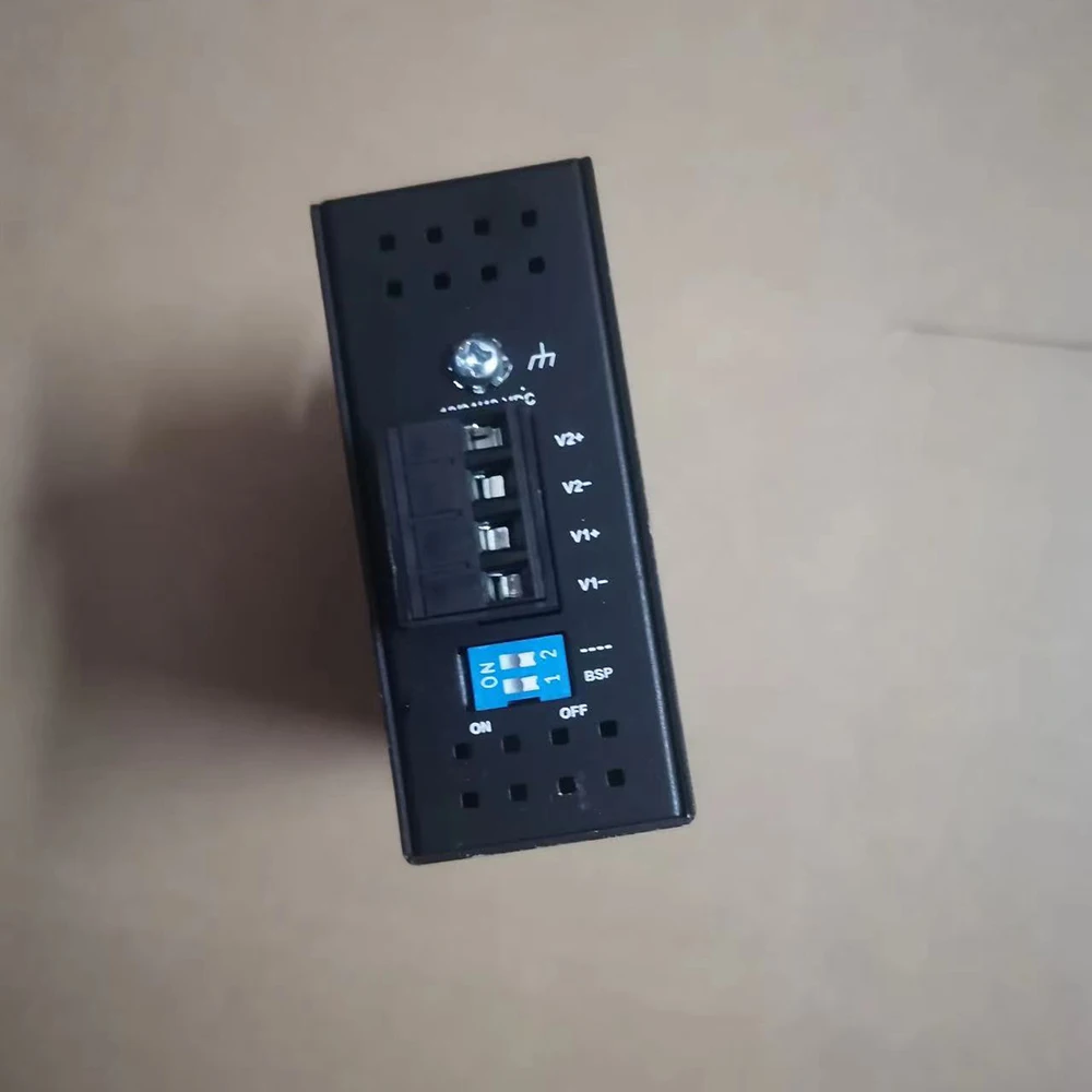 Interruptor nuevo IE-SW-BL05-5TX 1240840000 - imagen 4