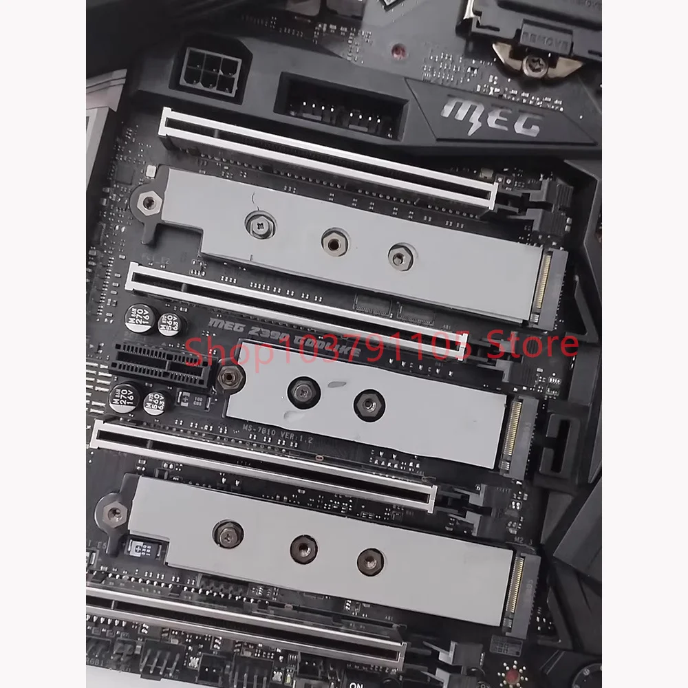 Interfaz de placa base LGA1151 Equipado con tres ranuras M.2 Función DAC de audio extremo MEG Z390 GODLIKE - imagen 3