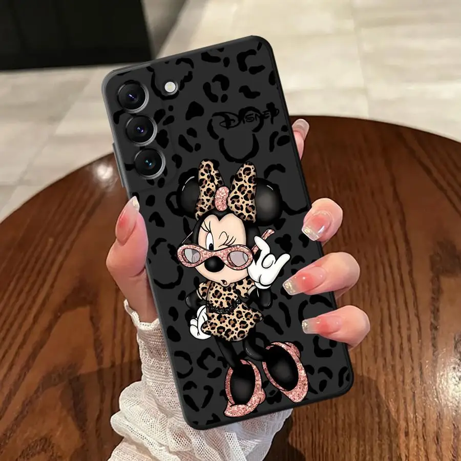 Funda para Samsung Galaxy A51 A73 A36 A23 A53 A22 A52 A32 A26 A72 A25 A71 A41 A24 A55 A35 funda negra suave para teléfono Disney Cute - imagen 3