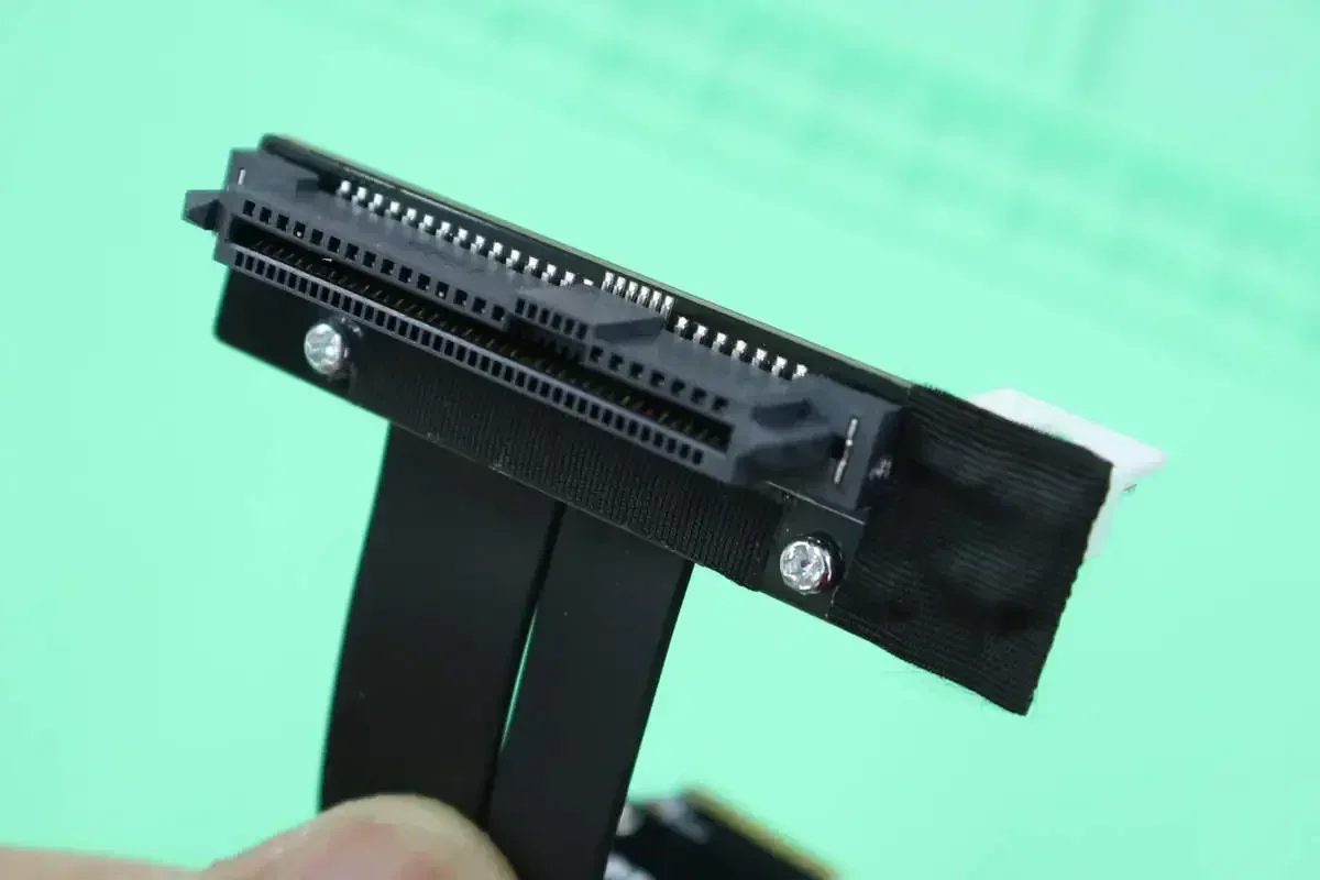 PCIE 3,0 X4 a U.2 interfaz U2 a PCI-E 3,0 X4 SFF-8639 Cable de datos de extensión de adaptador vertical para NVMe SFF 8639 puertos SSD de 2,5 pulgadas - imagen 2