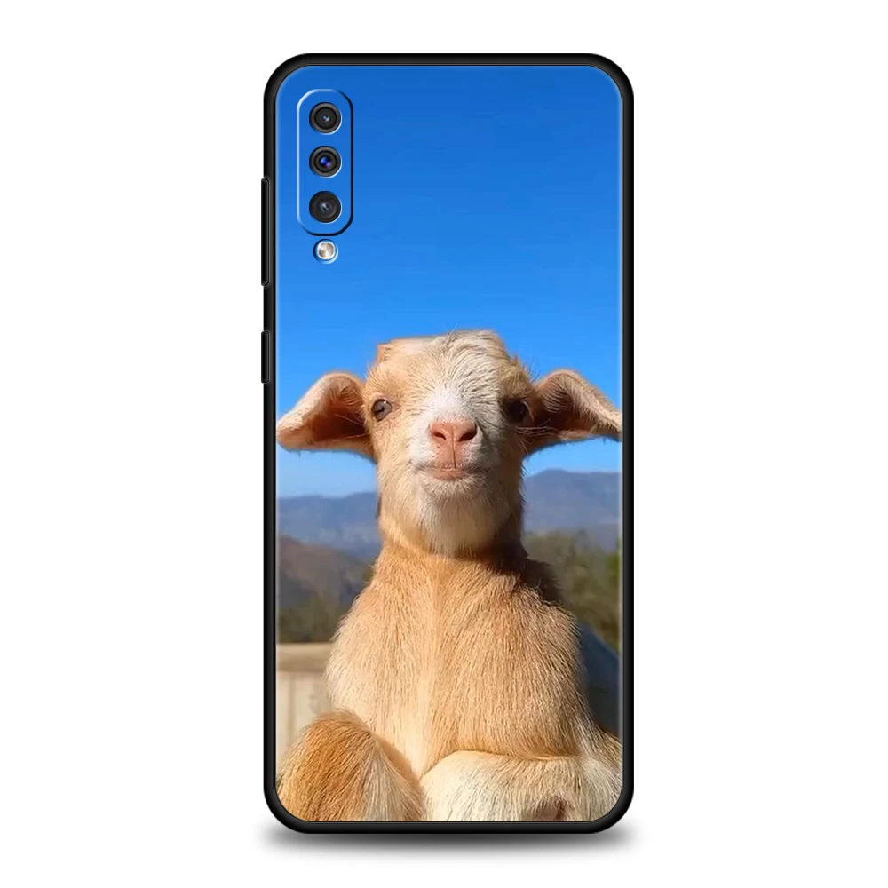 Funda bonita de cabra de dibujos animados para Samsung A56 A36 A26 A24 A16 A14 A12 A32 A50 A70 A20S A22 A30 A40 A34 A54 A42 A52 A04s A06 5G - imagen 3