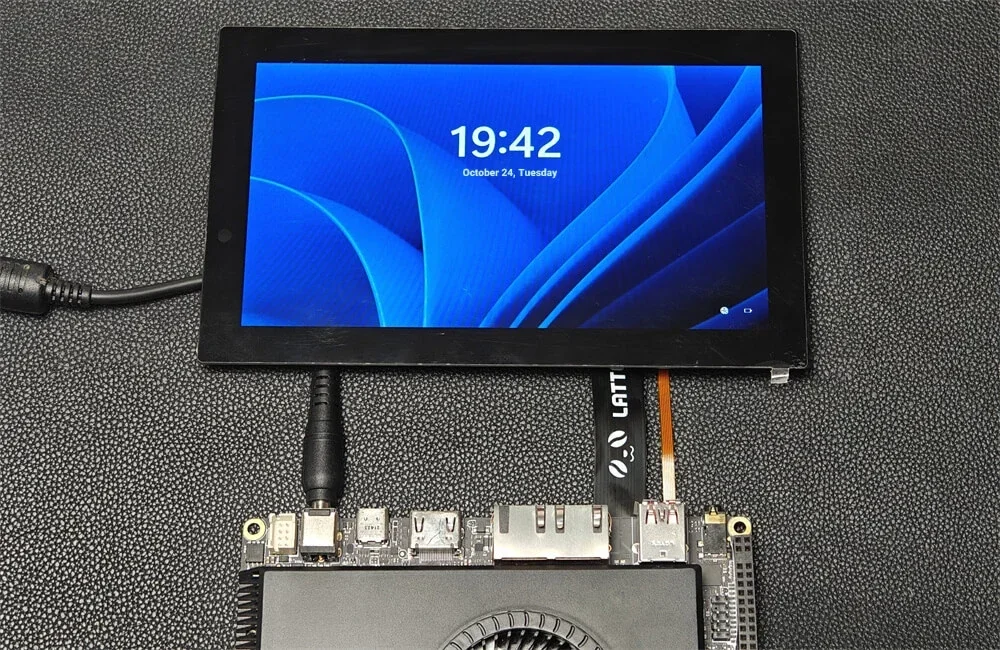 7'' 1024x600 Touch Display (eDP) for LattePanda Mu / LattePanda Sigma