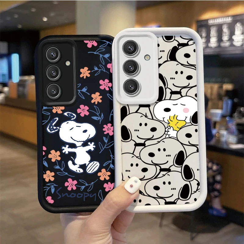 Funda bonita de Snoopy para Samsung Galaxy A56 5G A54 A55 A36 A26 A34 A35 A14 A15 A16 A17 A25 A23 A24 A51 A71 A50 A52 A33 A73 A32 - imagen 2