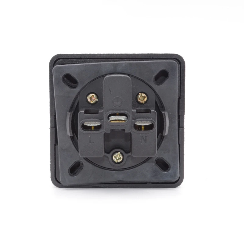 1PCS UK British Singapore IP54 Waterproof Industrial Socket 13A 250V IP44 AC Power Socket Power Connector Plug Socket with Cover - imagen 3