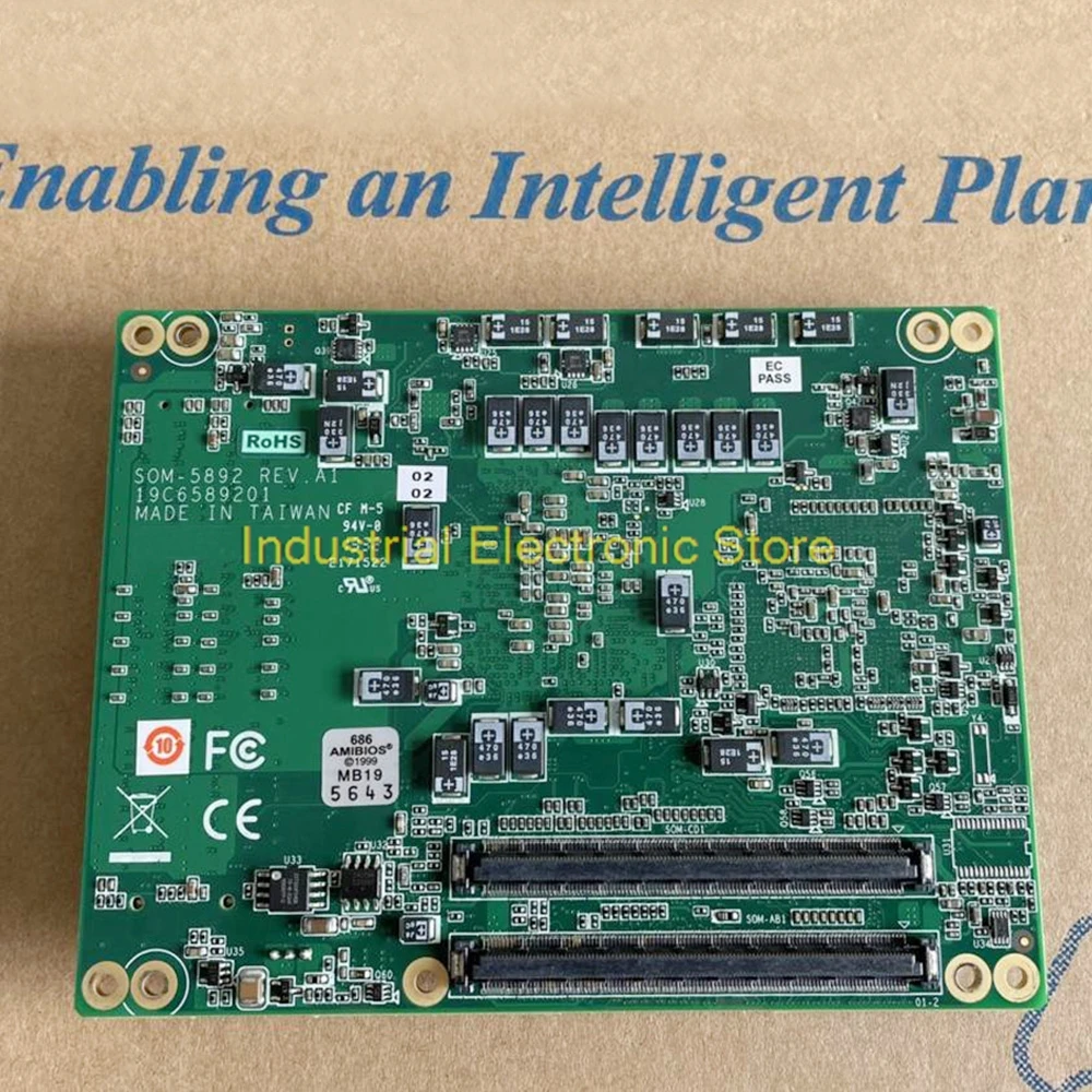 Placa base de control industrial SOM-5892FG-T03A1E SOM-5892 REV.A1 - imagen 4