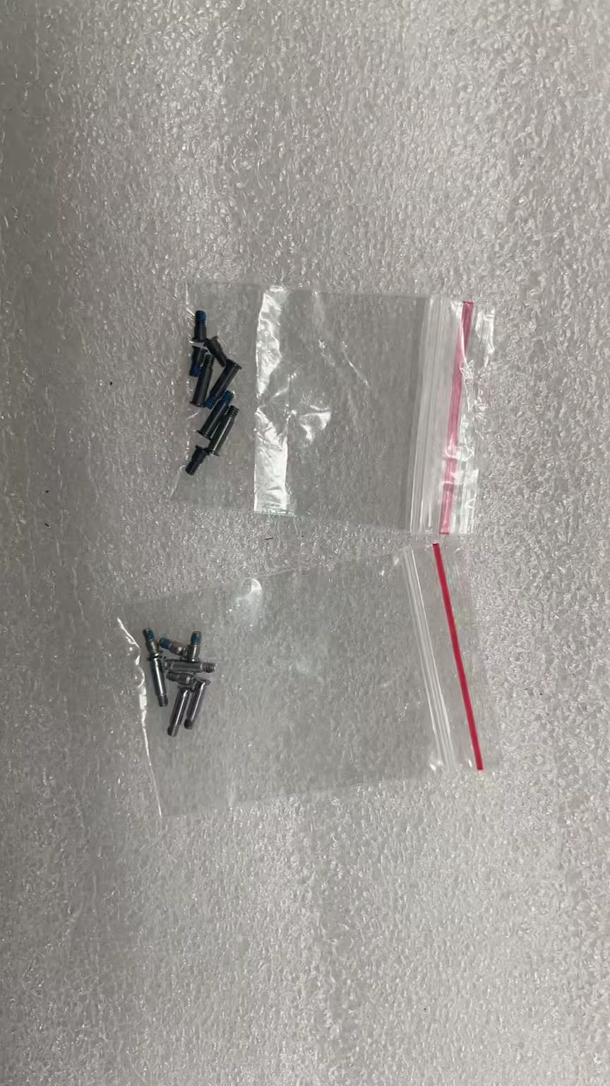 Tornillos Cubierta Inferior MacBook Pro A2442 A2485 – Juego Completo - imagen 5