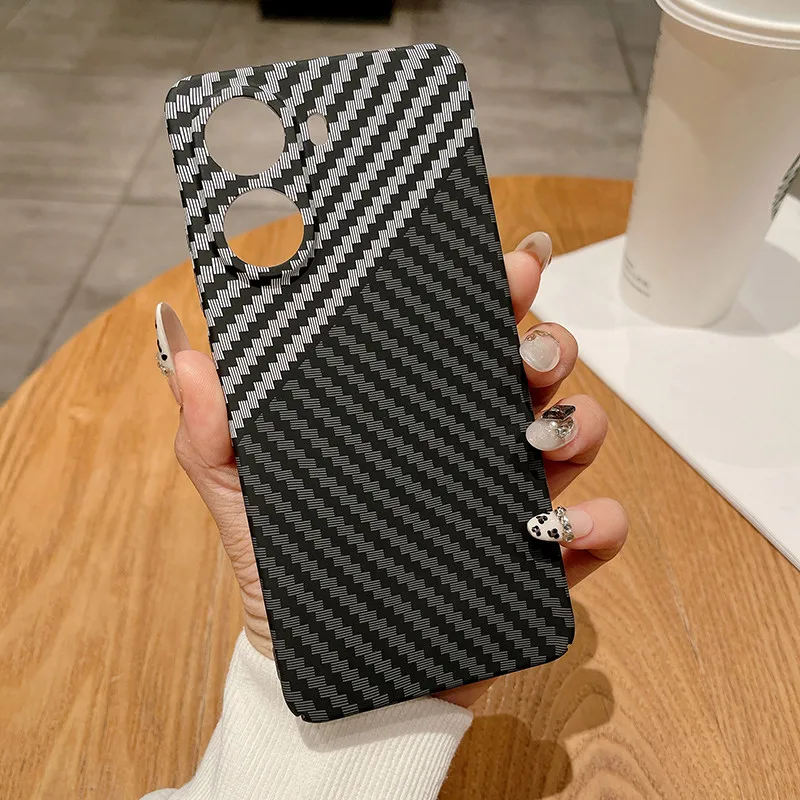 Para Xiaomi POCO X7 Pro, Redmi Turbo 4 funda ELVEV ultrafina de fibra de carbono con patrón de rayas, funda trasera de protección dura para PC - imagen 2