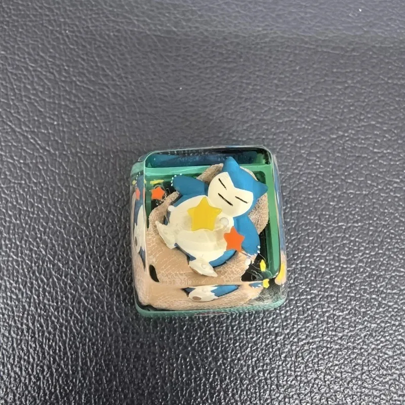 Teclas de resina hechas a mano personalizadas de Pokemon, teclas translúcidas, figura de Anime Snorlax, exquisitas teclas 3D para teclado de eje transversal, regalos