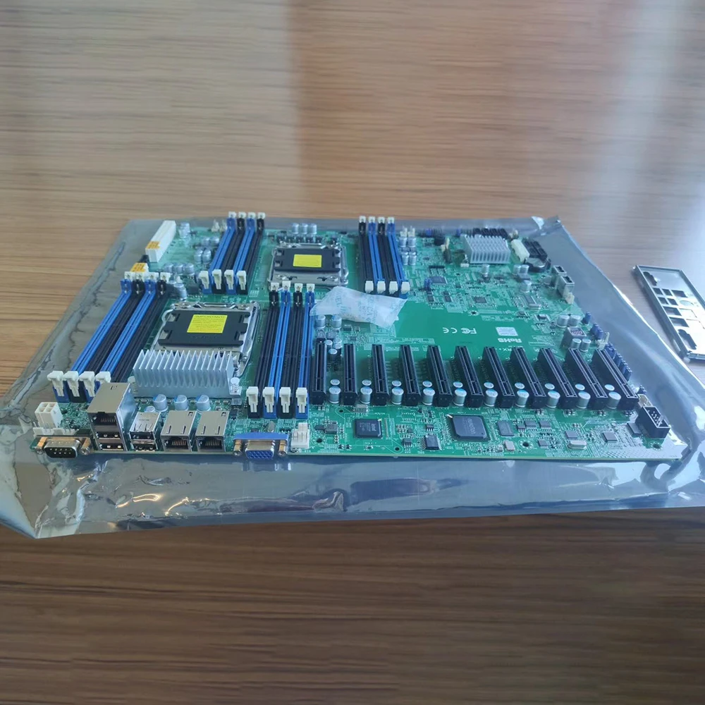 Placa base X9DRX+-F Xeon E5-2600 V1/V2 Familiar DDR3 LGA2011 - imagen 2