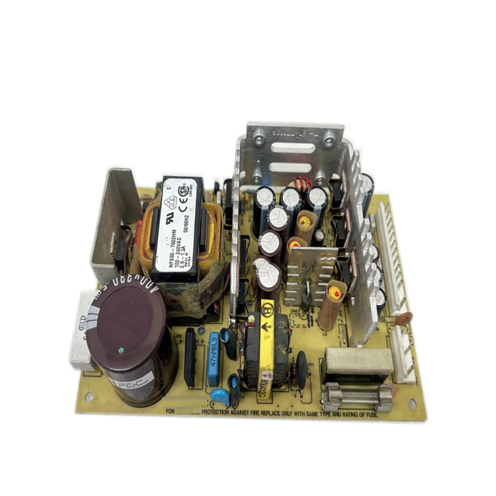 Módulo de fuente de alimentación industrial 2.6-1.3A NFS110-7602HM - imagen 3