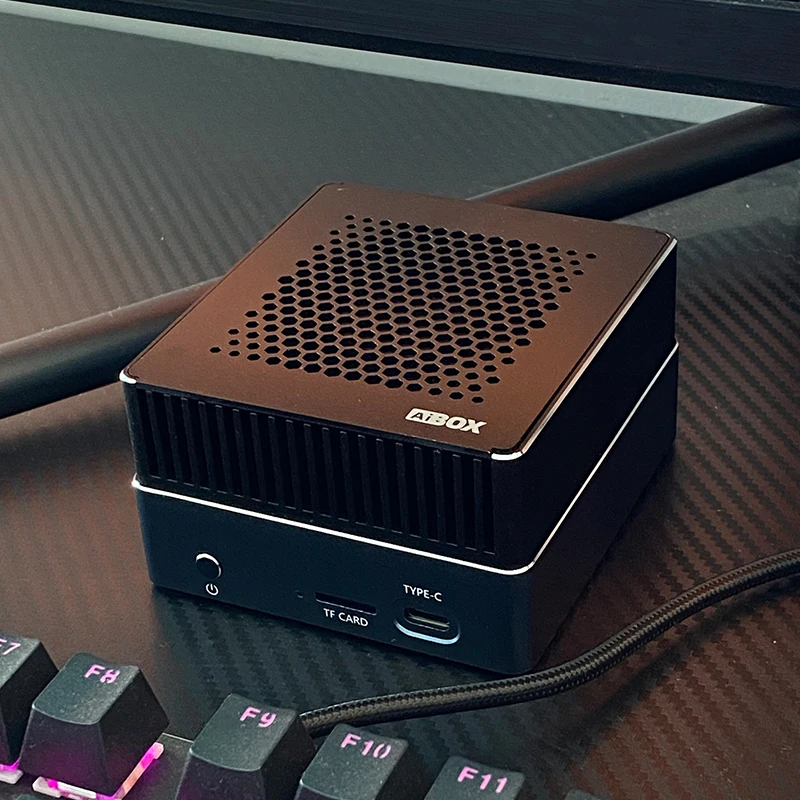 AIBOX-1684X AI Computación de borde de PC integrada Análisis de vídeo 32T Modelo grande Deepseek Privatización Despliegue SDK doméstico - imagen 3