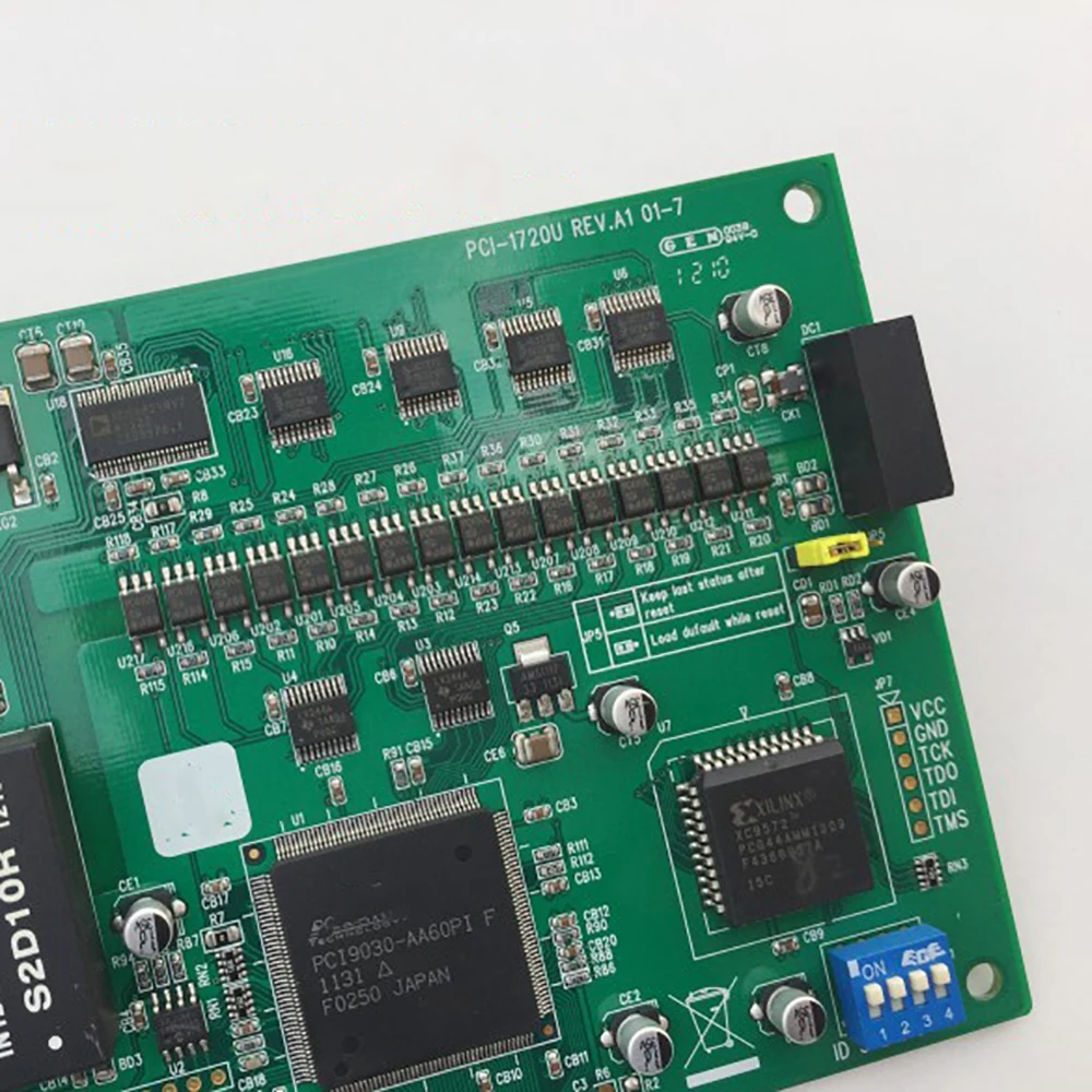 Placa de adquisición Tarjeta de salida analógica de alta velocidad de 4 canales PCI-1720U REV.A1 - imagen 2