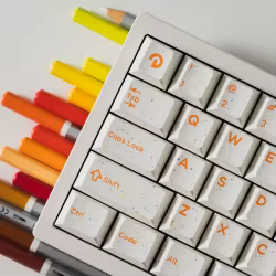 Fennie x Domikey Keycaps Terrazzo Beige - Teclado Mecánico Cherry