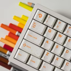 Fennie x Domikey Keycaps Terrazzo Beige - Teclado Mecánico Cherry