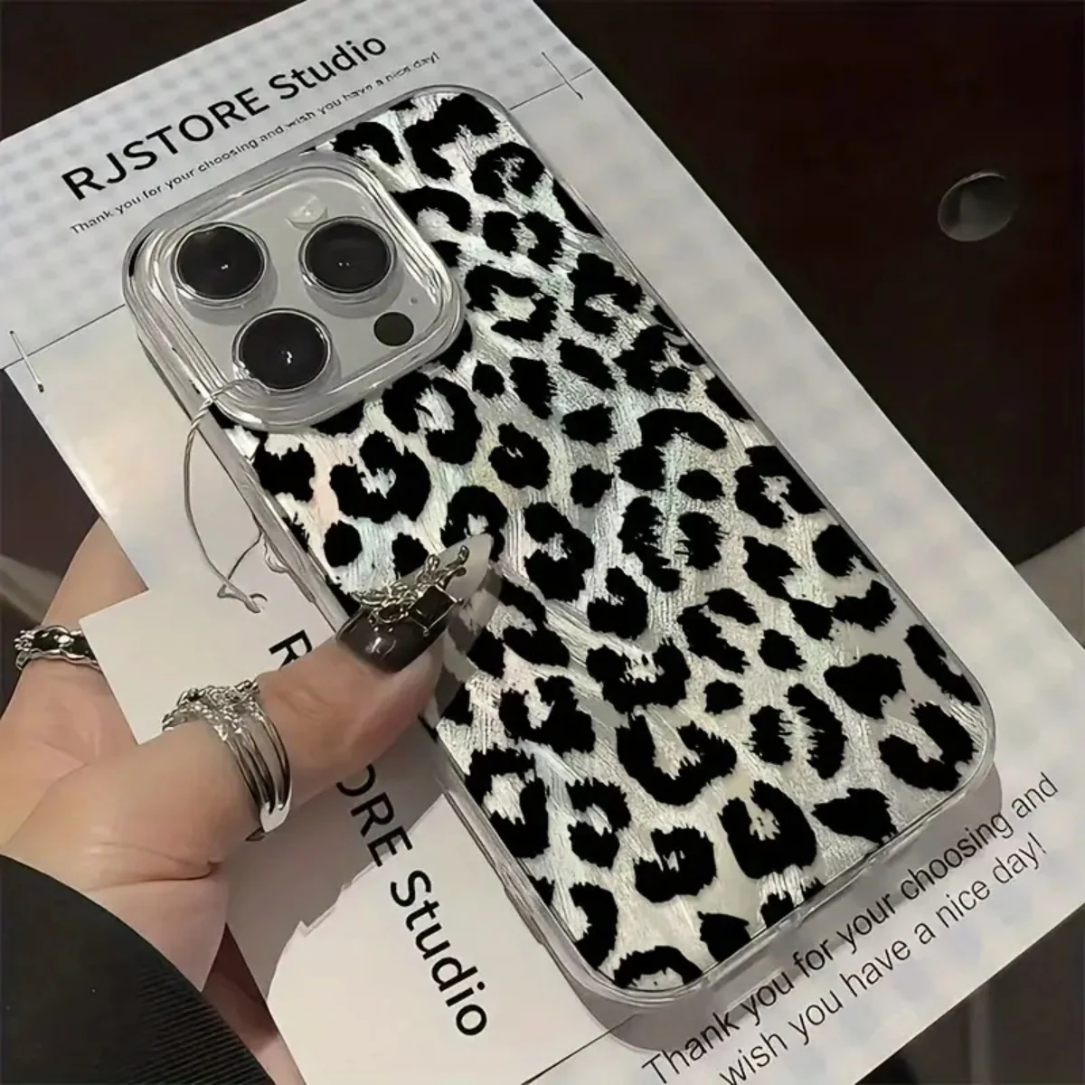 Funda de teléfono negra leopardo para iPhone 14 13 11 15 Pro Max 12 Mini XS XR X 8 7 Plus SE 2025 14Pro 13Pro cubierta suave mate - imagen 3