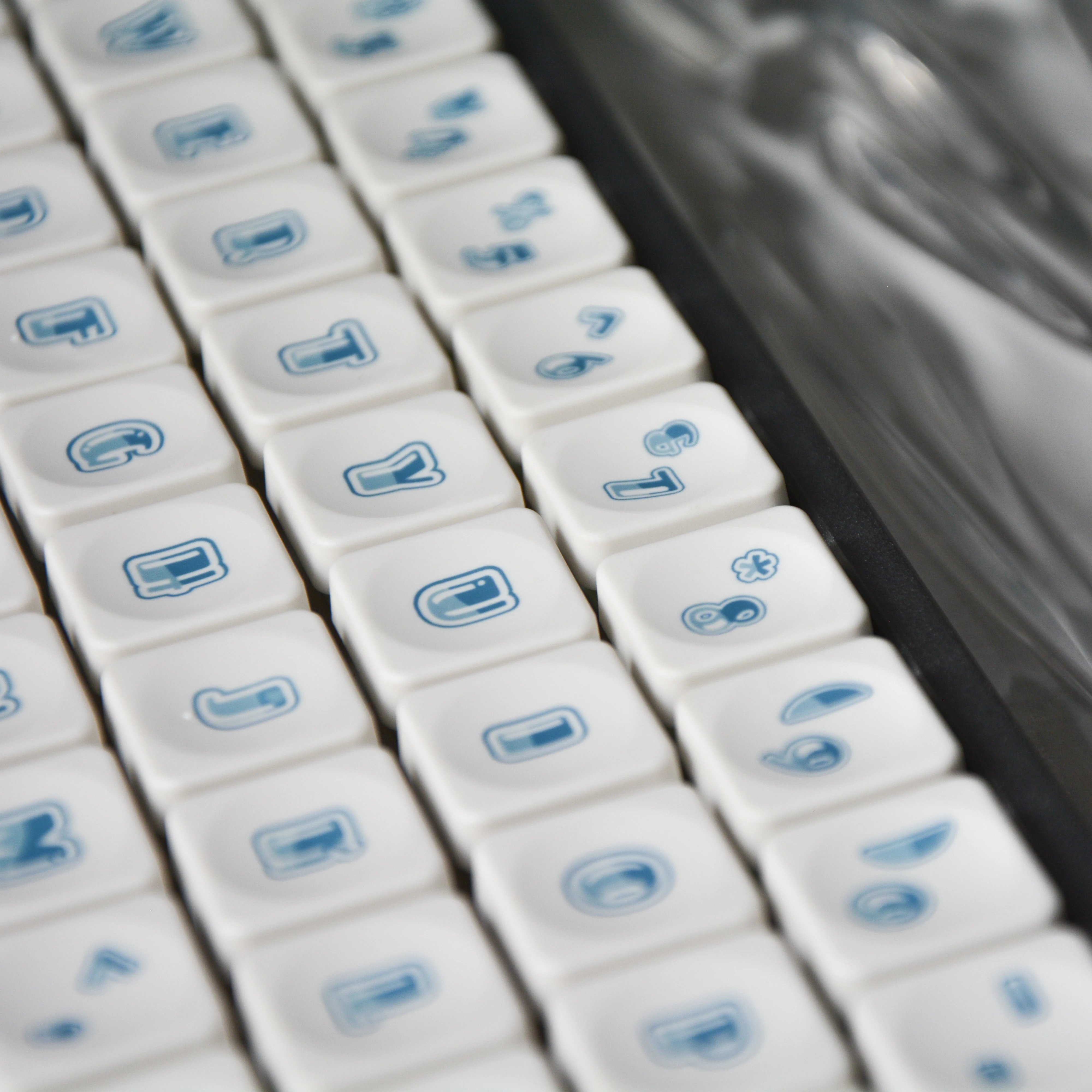 LCK - Teclas de perfil bajo con tema Sida, 18 mm x 18 mm, sublimación Pbt, teclas para teclado mecánico de eje bajo, teclas ultrafinas - imagen 4