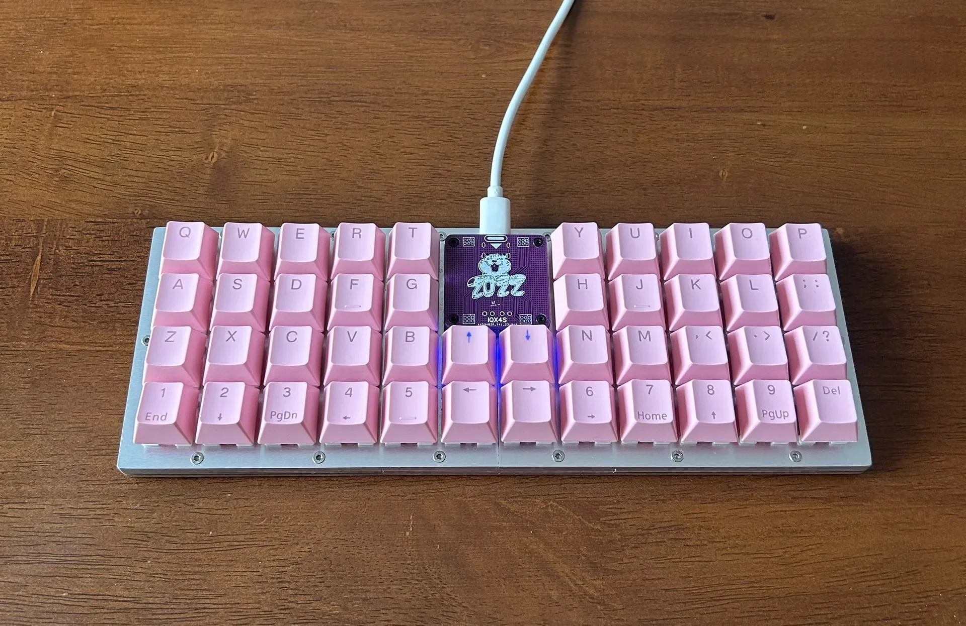 Teclado en línea P44 personalizado RGB aluminio Oficina Simple 44 teclas 1U teclado con cable Gaming Orthogonal QMK a través de teclado mecánico - imagen 2