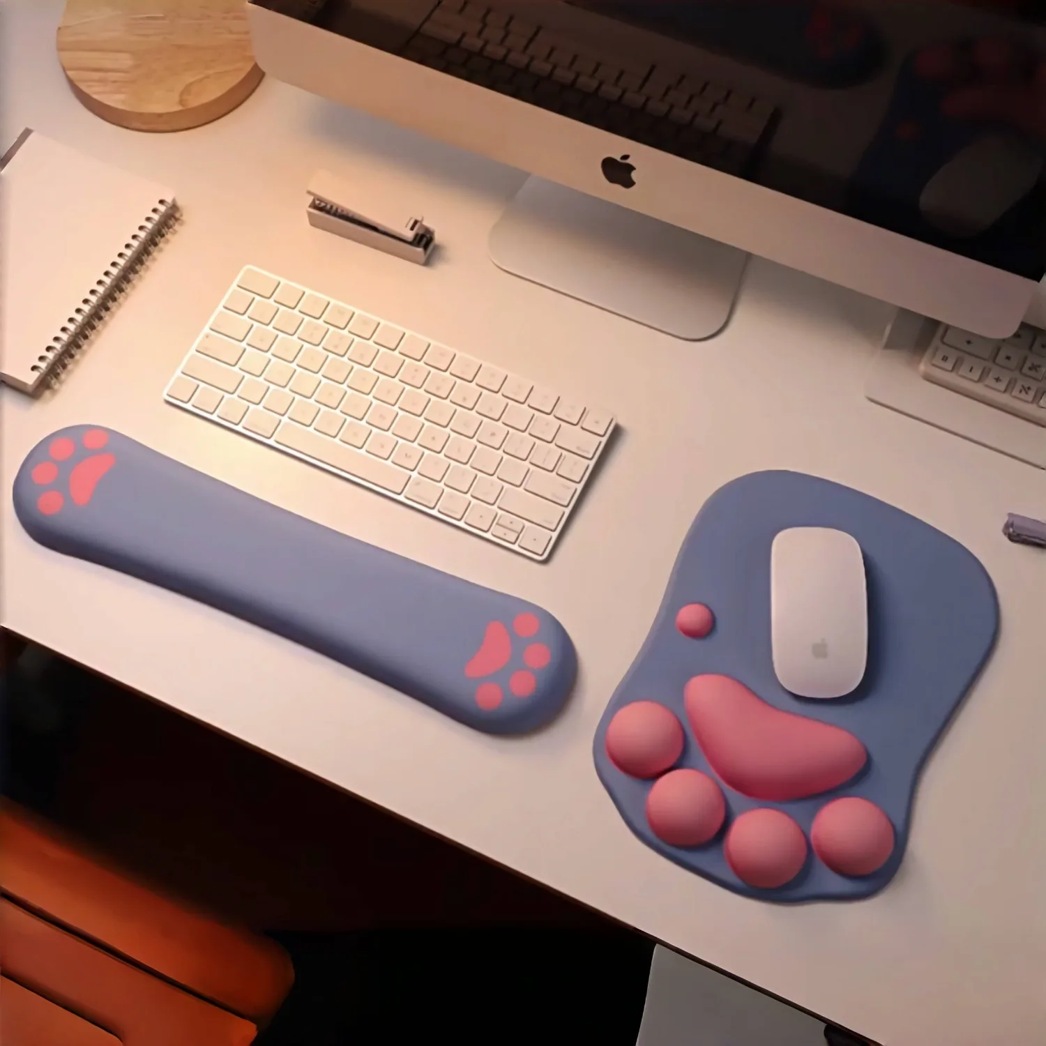 Cute 3D Cat Paw Mouse Pad Keyboard Wrist Support Ergonomic Non-Slip Silicone Gel Mousepad for Office/Home/Gaming Desk Decor - imagen 2