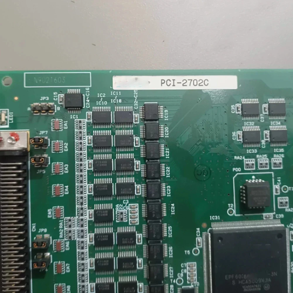 Tarjeta de adquisición de datos de interfaz PCI-2702C - imagen 3