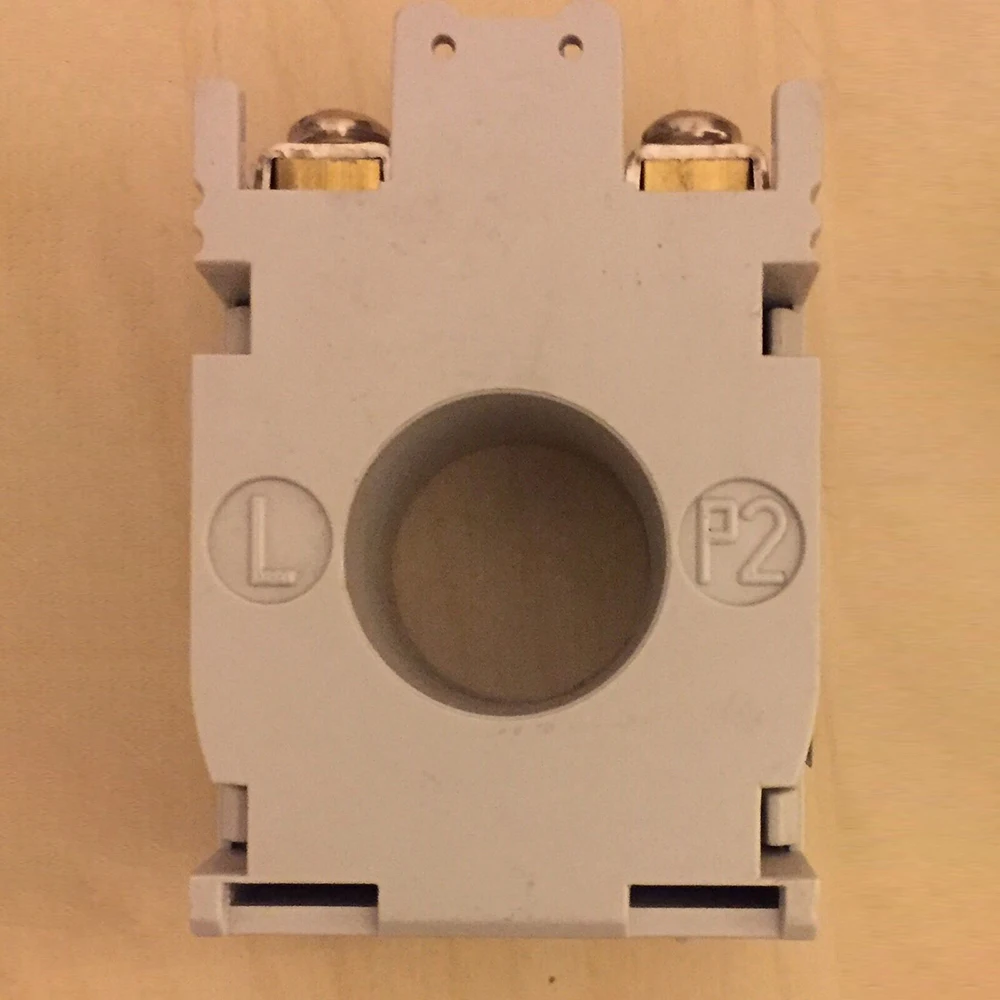 METSECT5CC010 Transformador de corriente 100/5A Ambiente caliente y húmedo - imagen 3