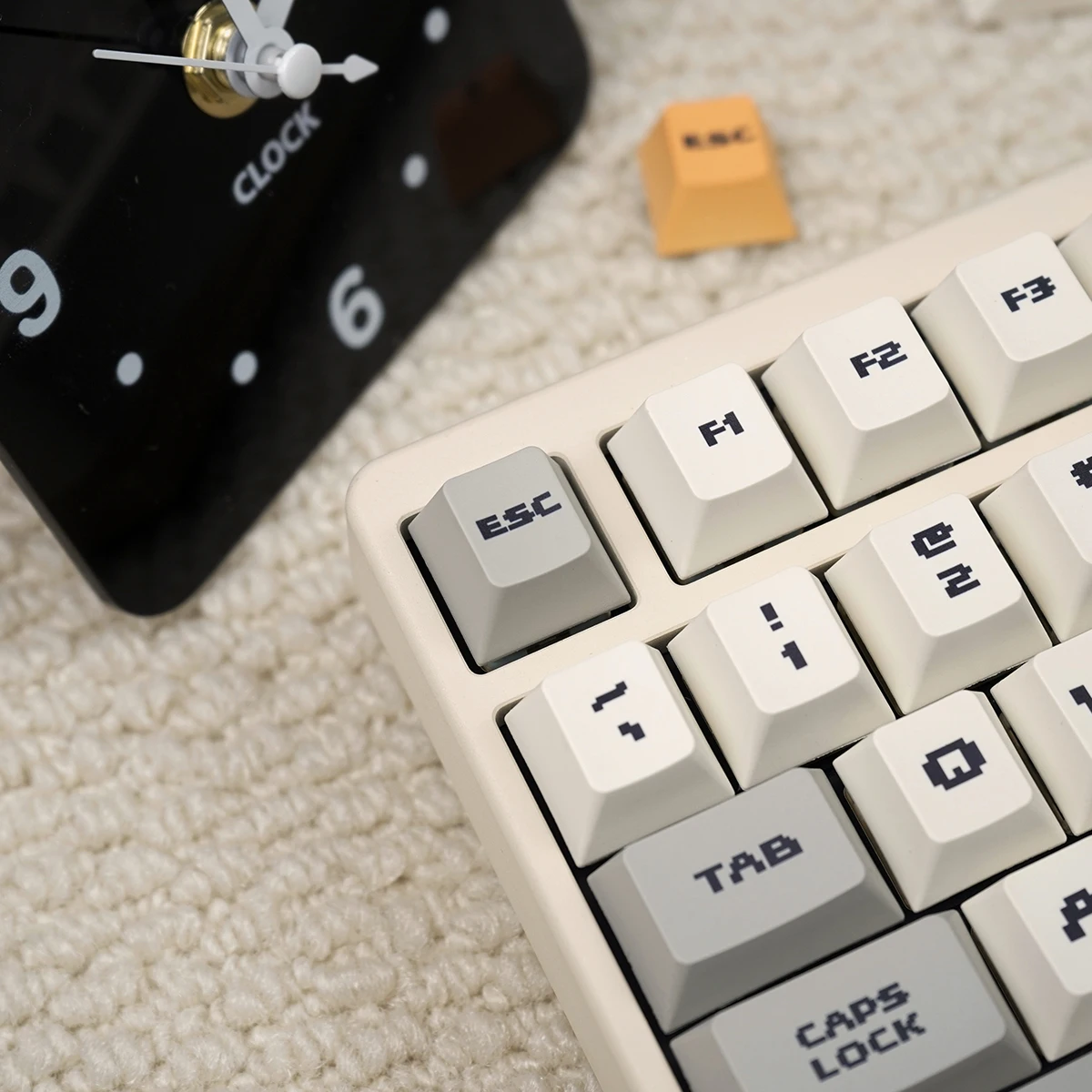 Teclas con tema Super Marie de 152 teclas, teclas de perfil de cereza con sublimación de tinte PBT, teclas blancas y grises para teclado mecánico 67/87 - imagen 5