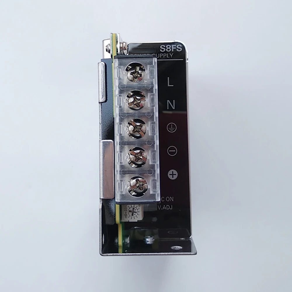 S8FS-G01524C 24V 15W AC/DC CONVERSOR Fuente de alimentación conmutada - imagen 4