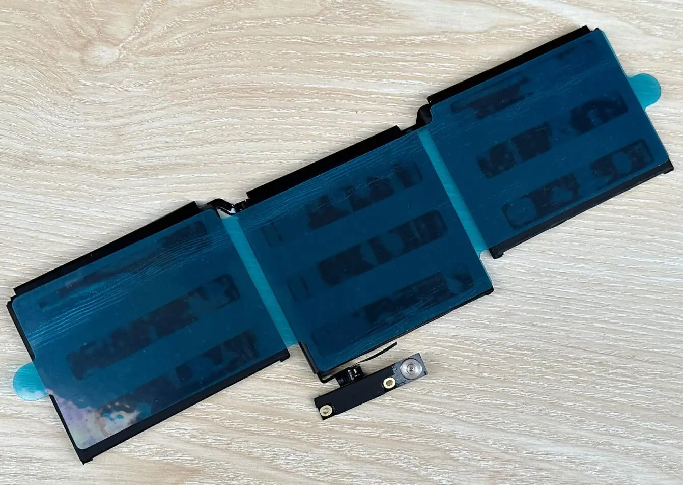 Batería de ordenador portátil A1713 para Apple MacBook Pro, 13 pulgadas, A1708, 2016, 2017, EMC, 2978, 3164, 020-00946, con herramientas - imagen 3