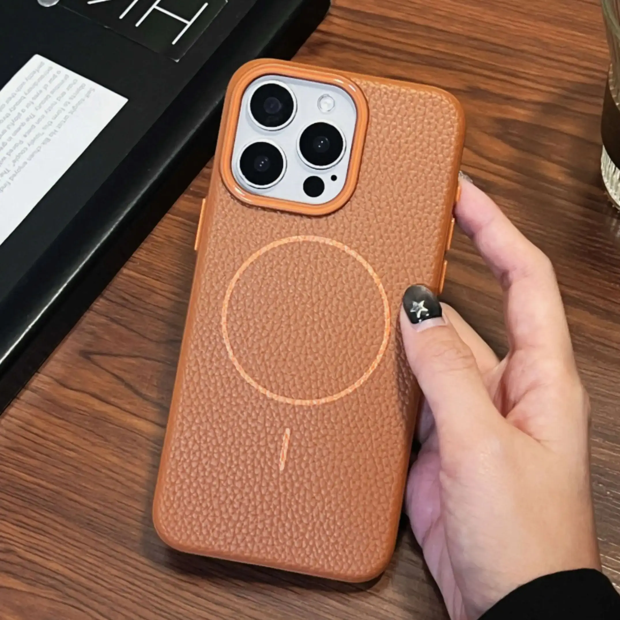 Lychee-fundas de teléfono blandas de cuero magnético para iPhone 16, 15, 14, 13, 12, 11 Pro Max Plus, cubierta de parachoques de carga inalámbrica Magsafe - imagen 3