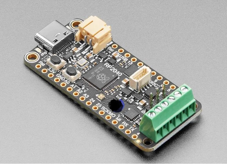 5768 RP2040 Amplificador de audio Prop-Maker Feather I2S