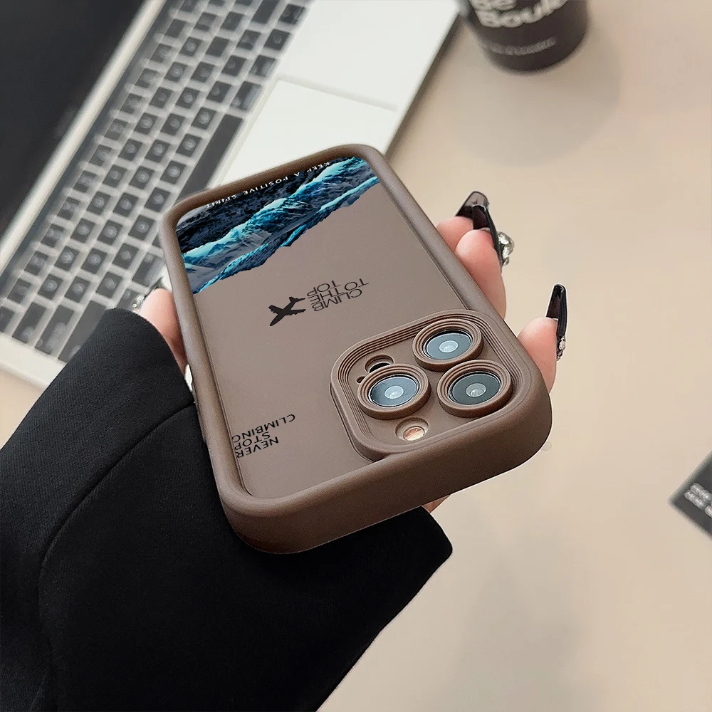 Funda de teléfono Peak Plane para Samsung Galaxy, carcasa de silicona para modelos A16, A25, A35, A55, A34, A54, A33, A53, S25 Ultra, S24, S23, S22 Plus, S21 FE - imagen 4