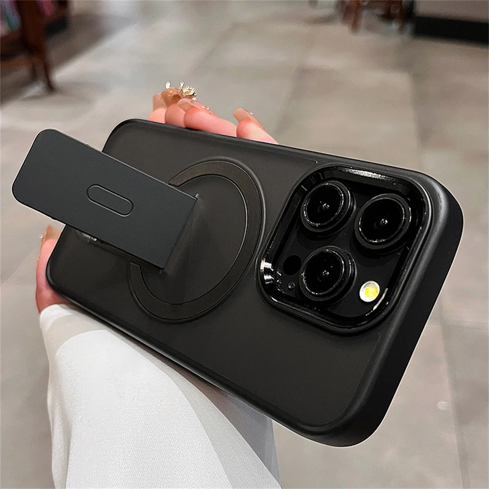 Funda de armadura mate magnética con soporte plegable de lujo para iPhone, funda protectora de carga inalámbrica Magsafe, 16, 15, 14 Plus, 13, 12, 11 Pro Max - imagen 3