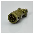 YH3116F8-4P Plug