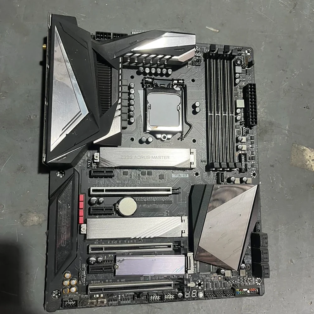 Z390 AORUS MASTER para placa base de escritorio Giga-byte ATX LGA1151 DDR4 64GB PCI-E 3,0 - imagen 5