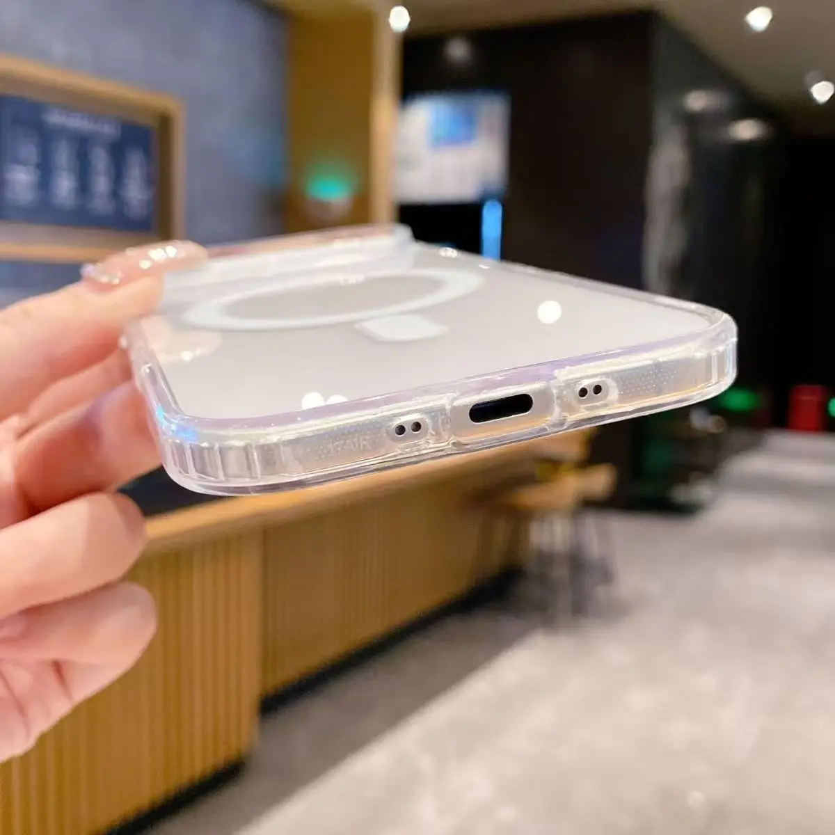 Funda de carga inalámbrica Magsafe cristalina para iPhone 17 Pro Max, funda para iphone 17 Air 16 15 14 Plus 13 12 11 Pro Max - imagen 2