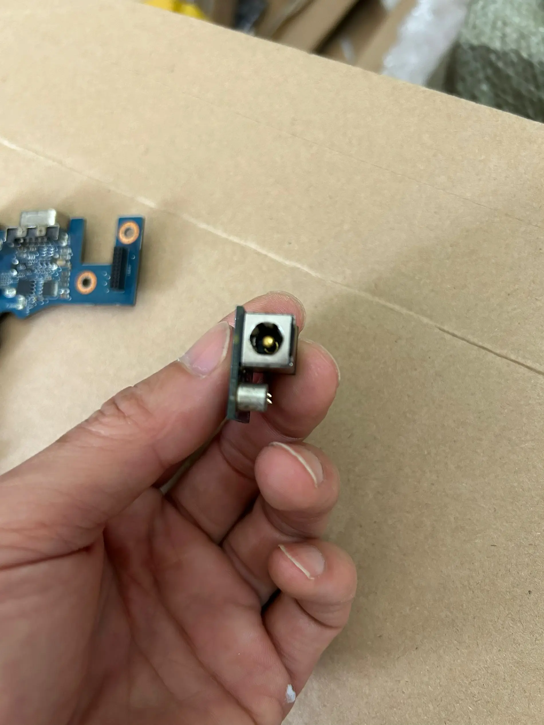 Para carga de placa CC Asus G75 G75V G75VX - imagen 3