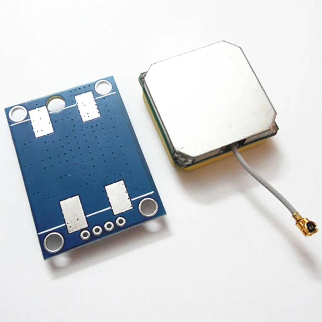 Módulo controlador de vuelo GPS GY-NEO6MV2 NEO-6M 3V-5V con antena cerámica súper fuerte para Arduino EEPROM APM 2,5 - imagen 5