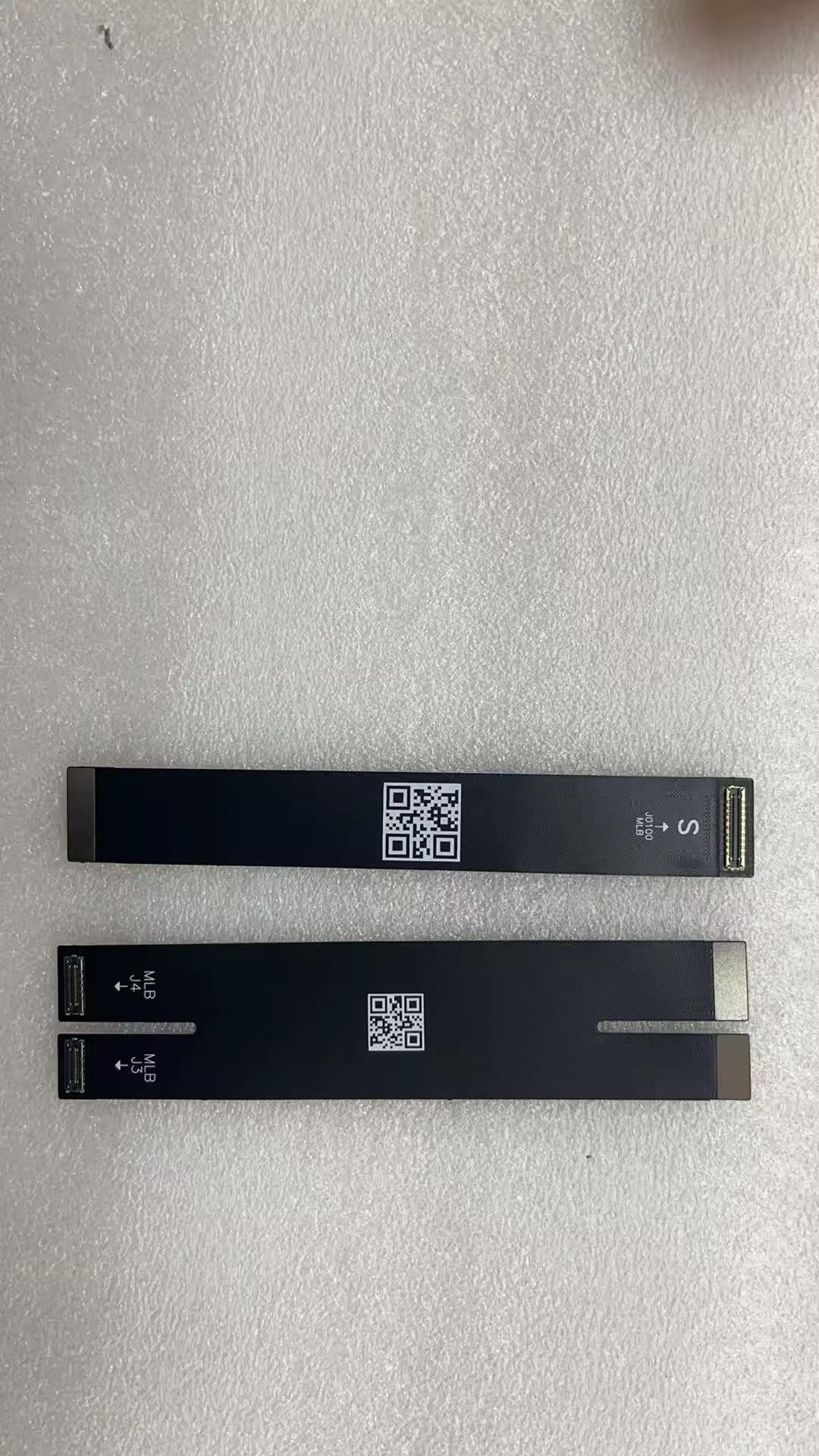 Cable Flex Pantalla LCD MacBook Pro 14 y 16 – Conexión Fina - imagen 5