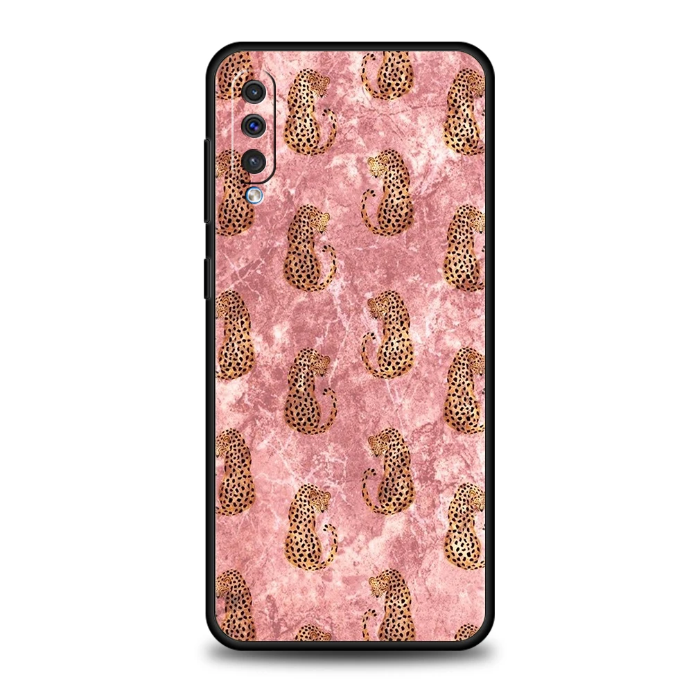 Funda de mármol rosa dorado a la moda para Samsung A56 A36 A26 A24 A16 A14 A12 A32 A50 A70 A22 A30 A40 A34 A54 A42 A52 A04s A06 5G - imagen 5