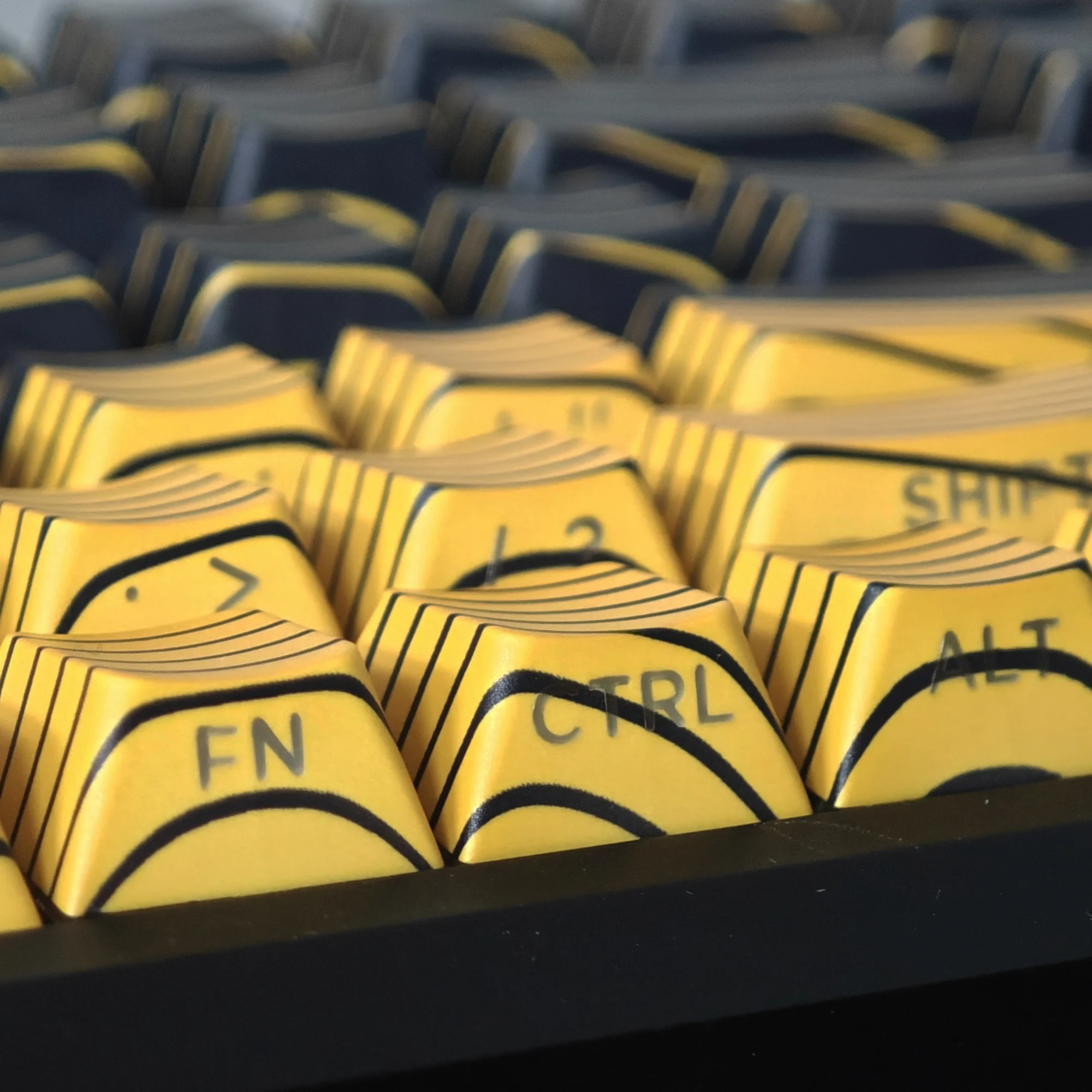 YMDK-Tecla de contorno de línea 130, perfil Cherry, PBT, Doubleshot, retroiluminada lateral, para teclado mecánico 104, 96, 87, 84, 68, 61, MX - imagen 5