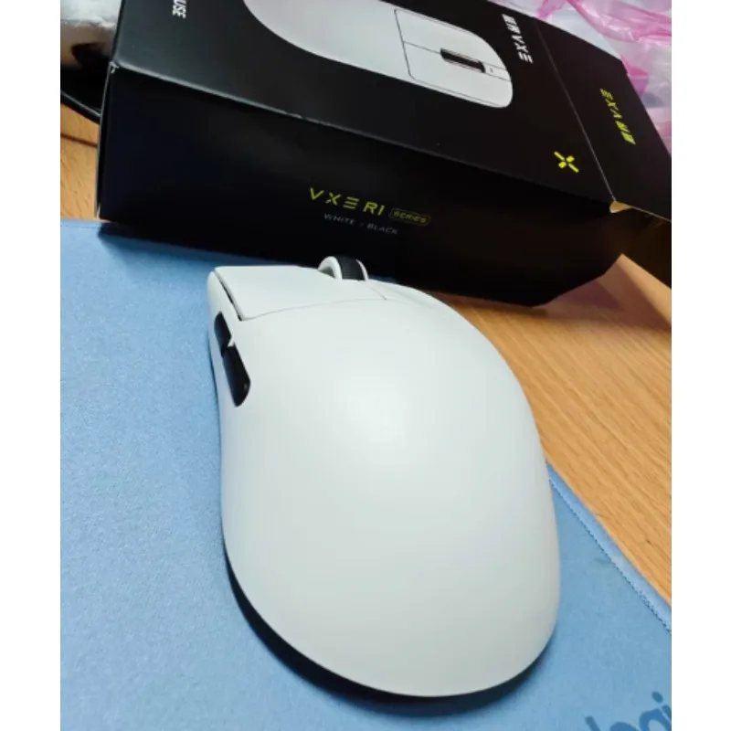 Vxe Dragonfly R1 Pro Max ratón inalámbrico R1 Se peso ligero Paw3395 Nordic52840 2khz velocidad inteligente X bajo retardo Fps juego ratón regalo