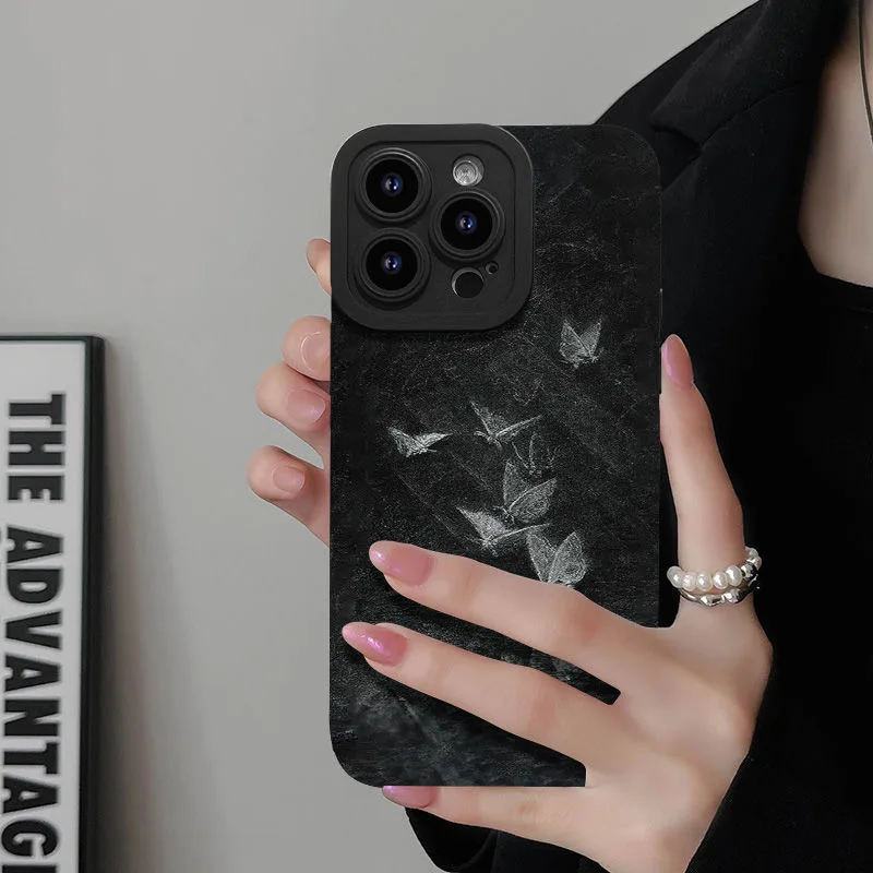 Funda de teléfono con diseño de mariposa y fondo negro para iPhone 17 16 15 14 Plus 13 Mini 12 11 Pro Max XS XR X 17 Air 16E, funda suave - imagen 3