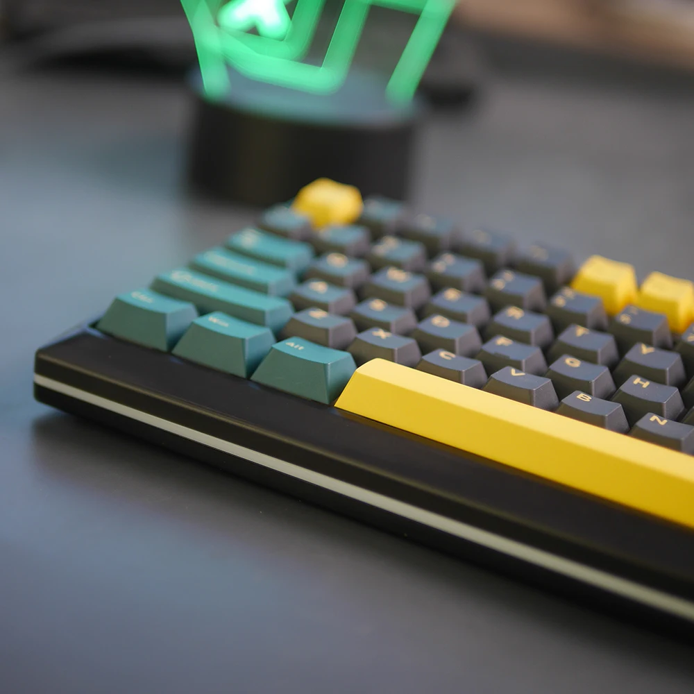 Ghost Judge Marrs Green Cherry PBT Doubleshot keycap para teclado mx 60, 65, 87, 104, xd64, bm60, bm65, XD68, XD60, negro y verde - imagen 5